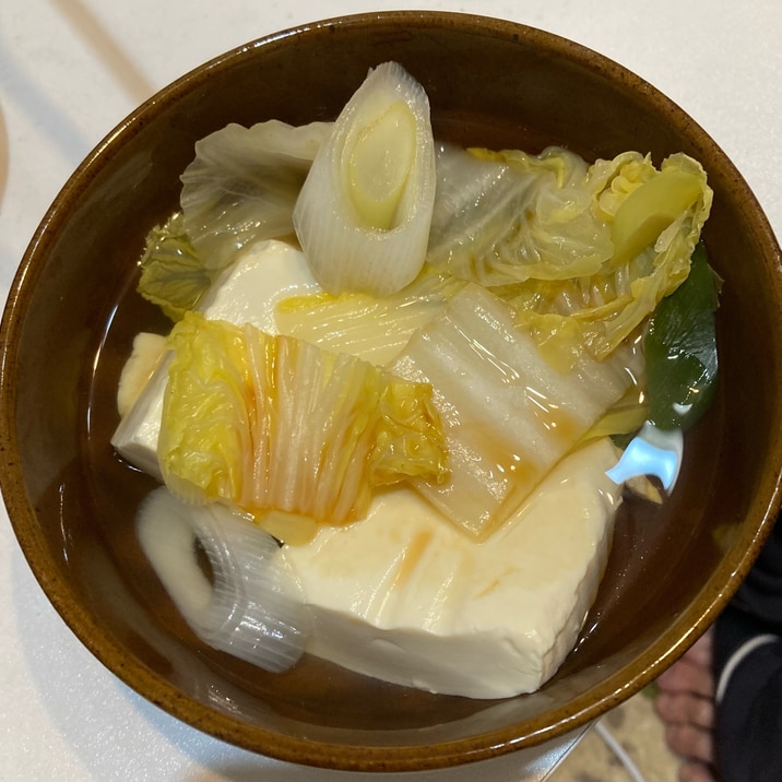 ポン酢をかけて！あたたかい湯豆腐